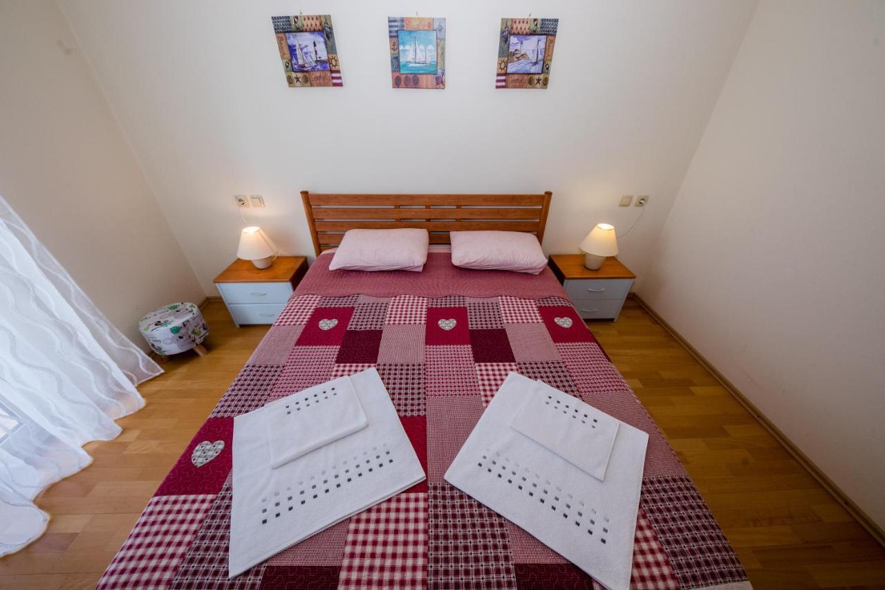 Nikolina Rab Apartments Rab Town Eksteriør billede
